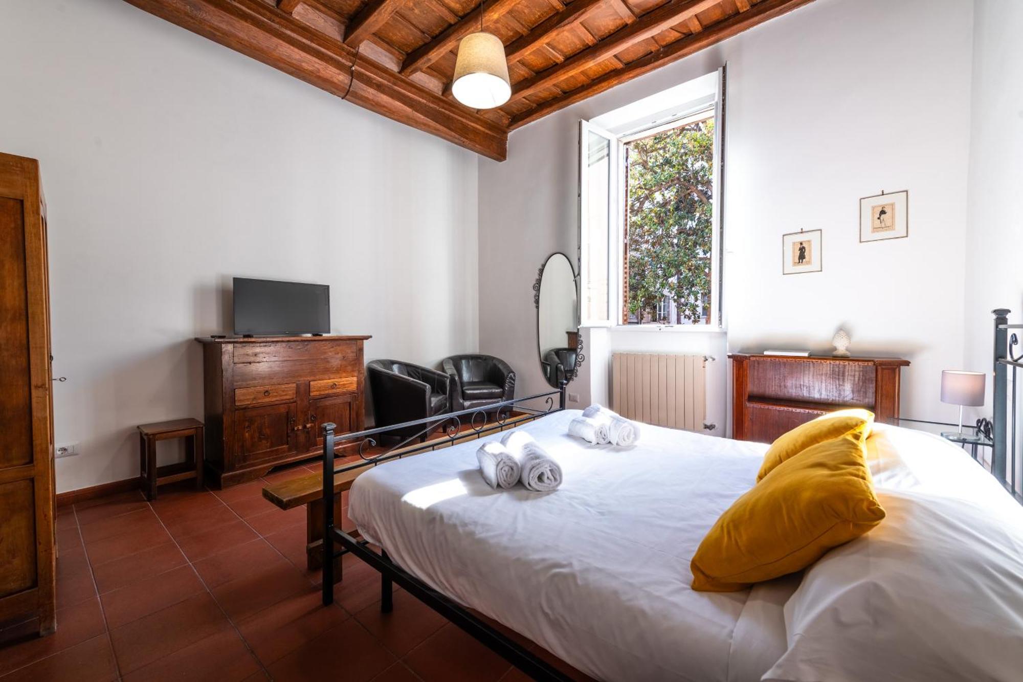רומא San Calisto Apartment מראה חיצוני תמונה