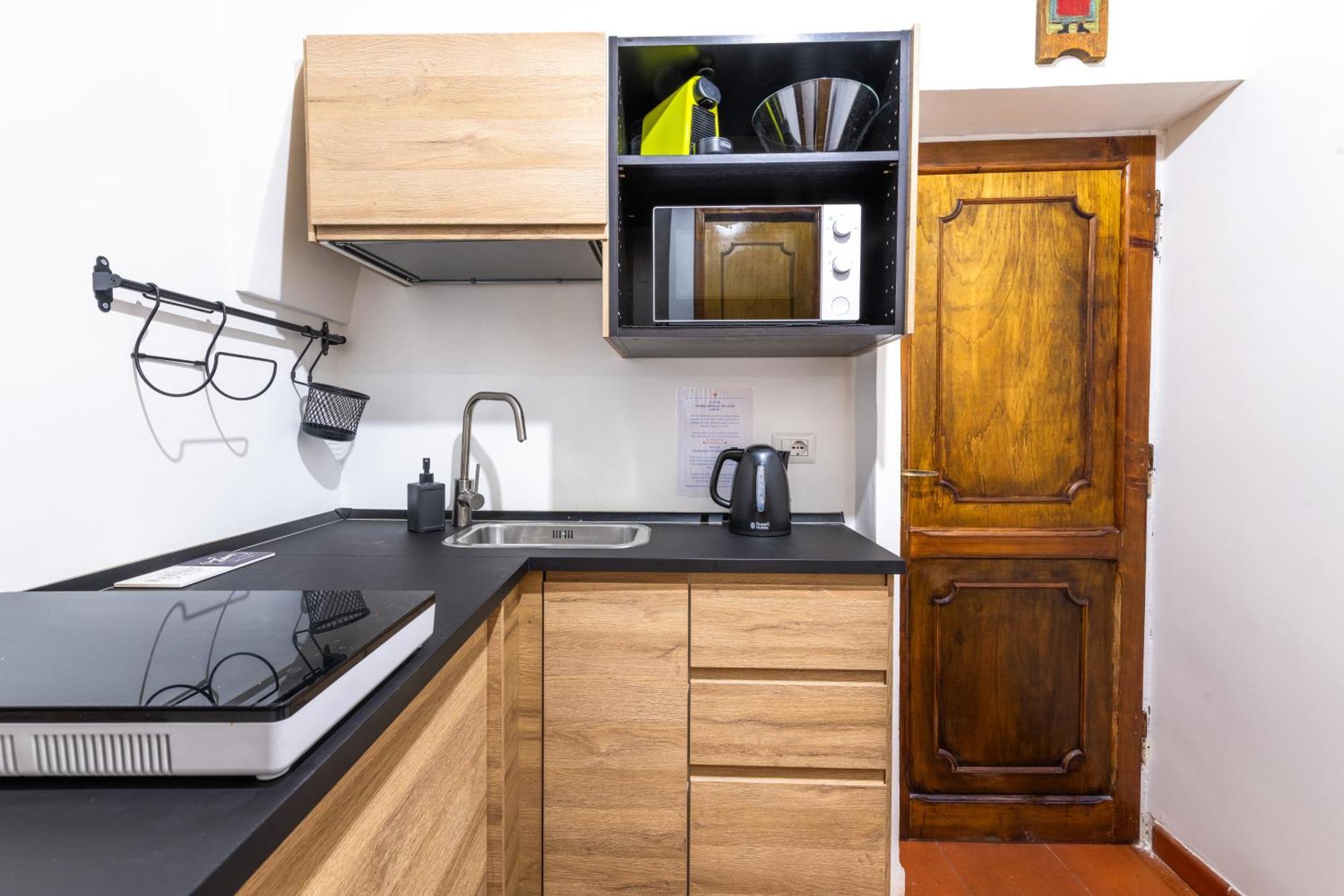 רומא San Calisto Apartment מראה חיצוני תמונה